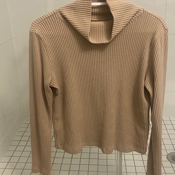 Aritzia💗Babaton Soft Ribbed Mockneck - Picture 2 of 10
